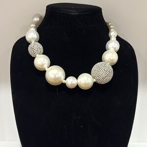 Elegant Statement Necklace